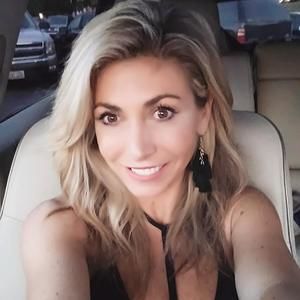 Meet your Posher, Candice